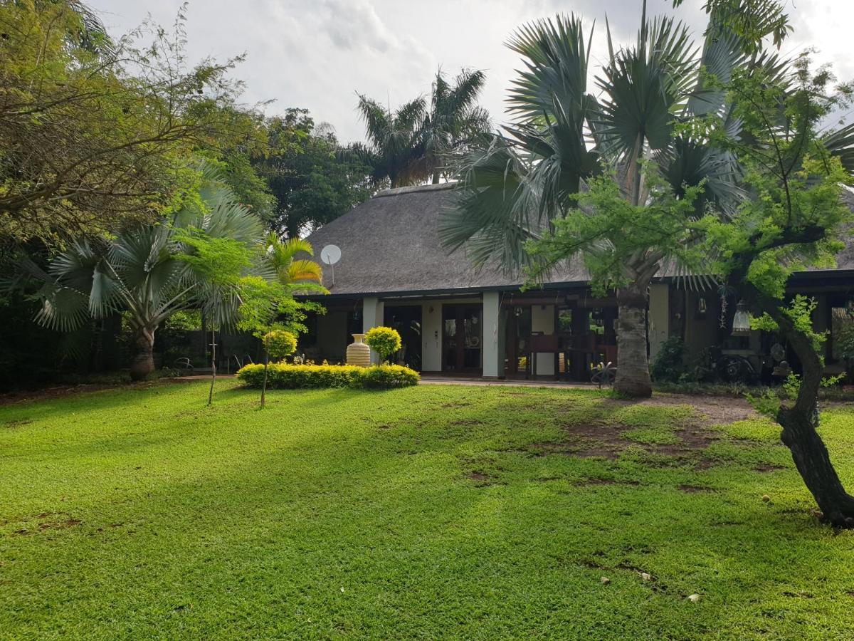 Kruger Allo B&B Komatipoort Exteriör bild